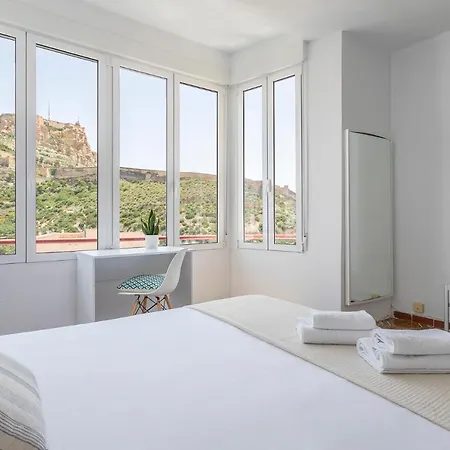 Casa Mila Sv19 招待所