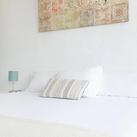 招待所 Casa Mila Sv19 2*